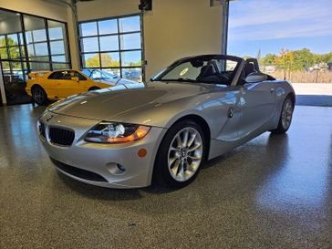 Used 2005 BMW Z4 2.5i