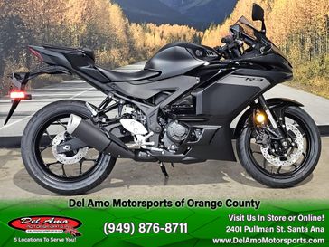 Used 2025 Yamaha YZF-R3 ABS CA 