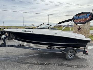 2019 BAYLINER VR4 WHITE 