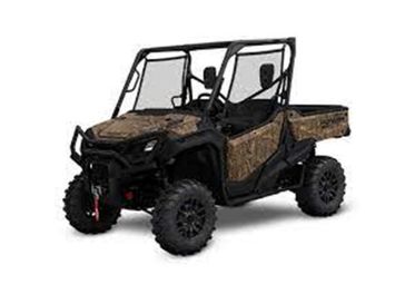 2023 Honda PIONEER1000FOREST  in a Phantom Camo exterior color. Parkway Cycle (617)-544-3810 parkwaycycle.com 