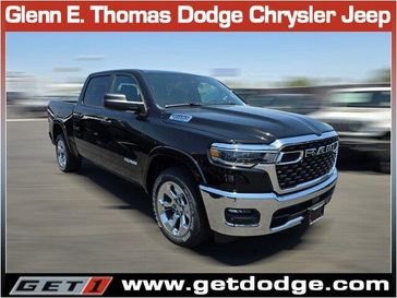 New 2025 RAM 1500 Big Horn Crew Cab 4x2 5'7' Box