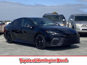New 2026 Toyota Camry HYBRID SE
