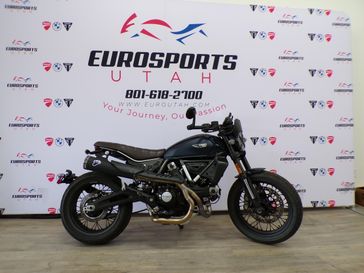 Used 2025 Ducati SCRAMBLER NIGHTSHIFT 