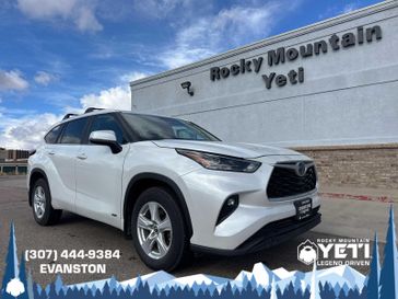 Used 2023 Toyota Highlander Hybrid LE