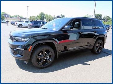 New 2025 Jeep Grand Cherokee Limited