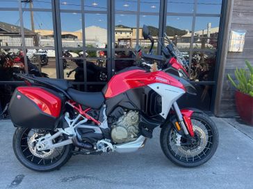 New 2023 Ducati MULTI V4S T&sol;S CW 