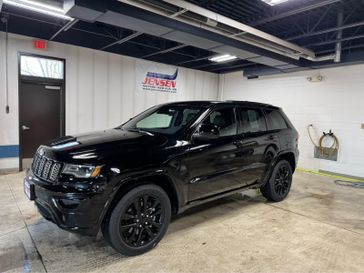 Used 2022 Jeep Grand Cherokee WK Laredo X