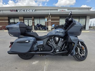 Used 2023 Indian Motorcycle Pursuit Dark Horse Premium 