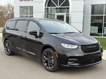 Diamond Black Crystal Pearl Coat