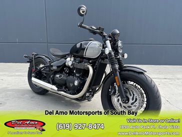 2024 Triumph BONNEVILLE BOBBER  in a JET BLACK/ASH GRAY exterior color. Del Amo Motorsports of South Bay (619) 547-1937 delamomotorsports.com 