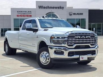 New 2025 RAM 3500 Limited