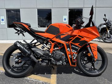 2023 KTM RC 390 