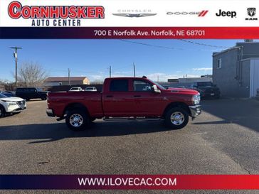 2024 RAM 2500 Tradesman Crew Cab 4x4 6'4' Box