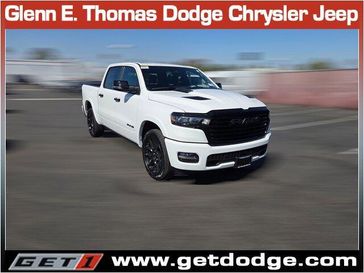 New 2026 RAM 1500 Laramie Crew Cab 4x2 5'7' Box