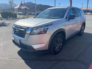 Used 2024 Nissan Pathfinder S