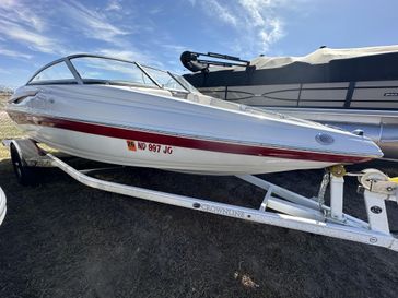 2009 CROWN LINE 195SSDR 