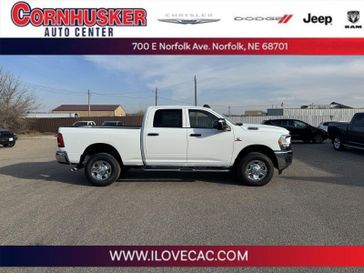 2024 RAM 2500 Tradesman Crew Cab 4x4 6'4' Box