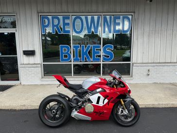 2024 Ducati Panigale V4 R