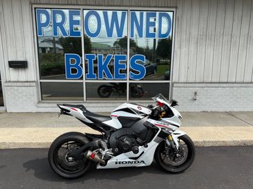 2025 Honda CBR1000RR ABS