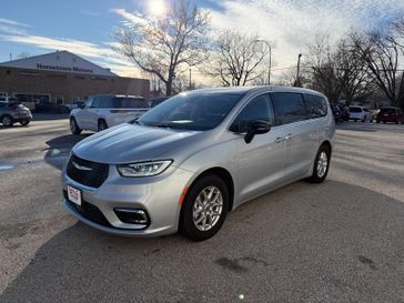 Certified Used 2024 Chrysler Pacifica TOURING L
