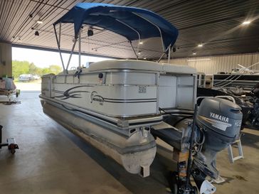 Used 2004 SUNCRUISER TR200JXA 