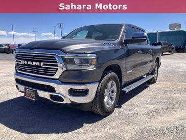 New 2024 RAM 1500 Laramie Crew Cab 4x4 5'7' Box
