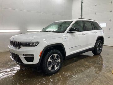 2022 Jeep Grand Cherokee 4xe