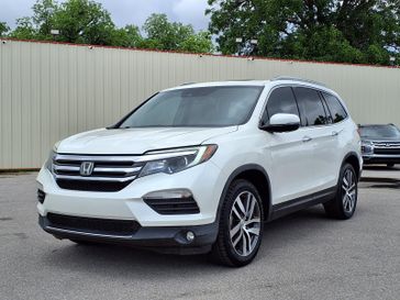 Used 2016 Honda Pilot Touring 4WD