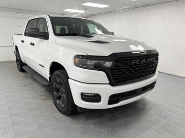 New 2026 RAM 1500 Express Crew Cab 4x4 5'7' Box