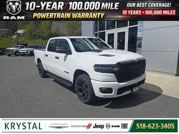 New 2026 RAM 1500 Express Crew Cab 4x4 5'7' Box