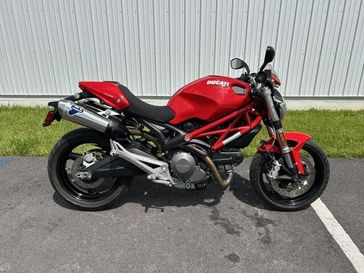2012 Ducati Monster 696 ABS 