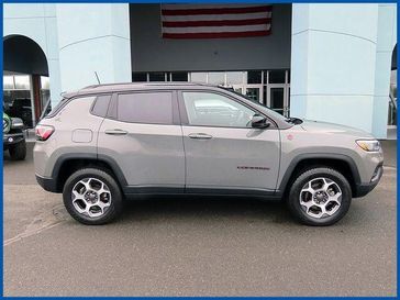 Used 2022 Jeep Compass Trailhawk