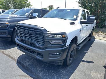 New 2025 RAM 2500 Tradesman Crew Cab 4x4 6'4' Box