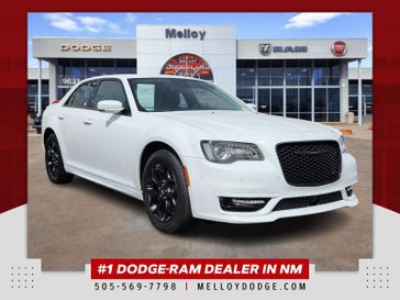 2022 Chrysler 300 Touring