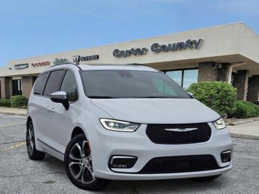 New 2026 Chrysler Pacifica Pinnacle