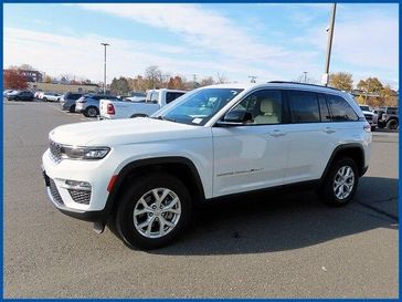 Used 2023 Jeep Grand Cherokee Limited