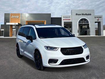 2024 Chrysler Pacifica Limited in a Bright White Clear Coat exterior color. Stan McNabb Chrysler Dodge Jeep Ram FIAT 931-408-9662 