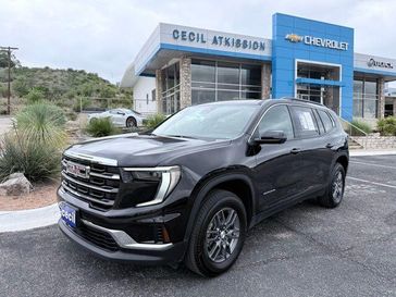 Used 2025 GMC Acadia Elevation