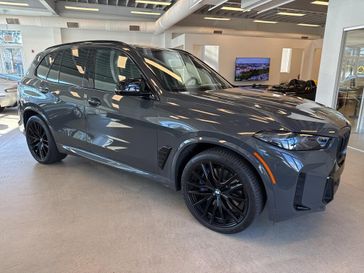 2024 BMW X5 M60i