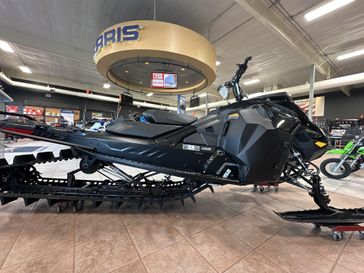 New 2024 Ski-Doo Summit Adrenaline with Edge Package 154 850 E-TEC SHOT PowderMax X-Light 3.0 w&sol; FlexEdge 