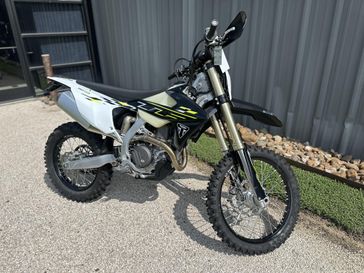 New 2026 Triumph TF 450-E 