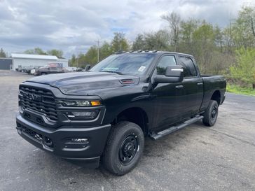 2025 RAM 2500 Tradesman Crew Cab 4x4 6'4' Box