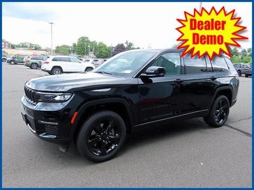 New 2025 Jeep Grand Cherokee L LIMITED 4X4