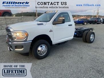 2024 RAM 3500 Tradesman Chassis Regular Cab 4x4 60' Ca