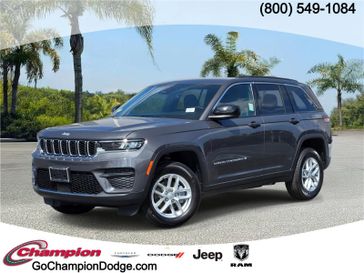 2026 Jeep Grand Cherokee Laredo