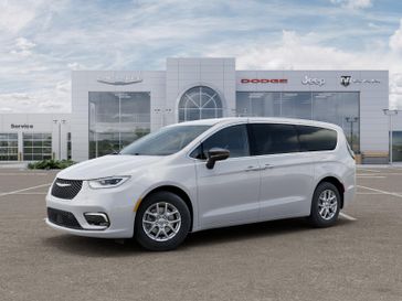 New 2025 Chrysler Pacifica Select