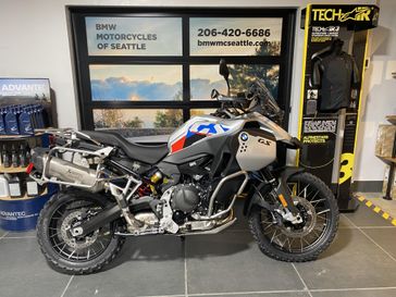 2025 BMW F900GSA 