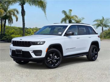 2025 Jeep Grand Cherokee Altitude X 4x2