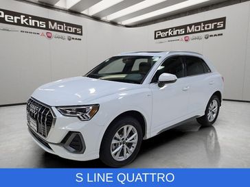 Used 2025 Audi Q3 Premium