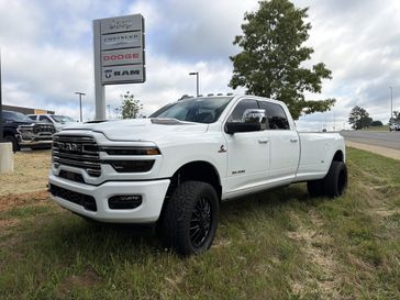 New 2026 RAM 3500 Laramie Crew Cab 4x4 8' Box